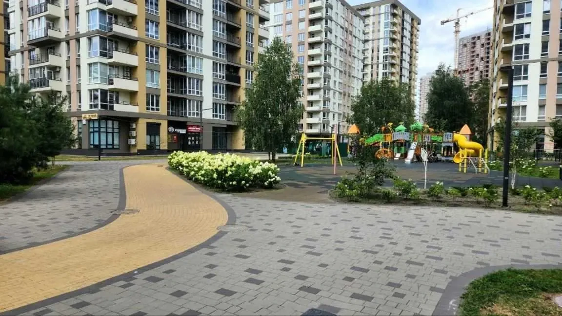 2-к квартира Броварський, Бровари, Чорновола 8 8