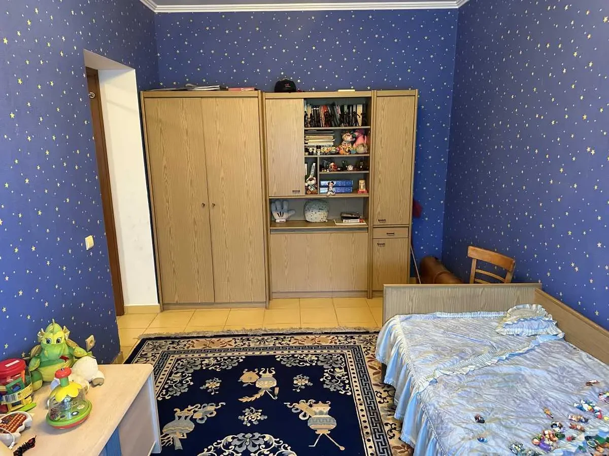 6-к будинок Обухівський, Іванковичі, Садова 24