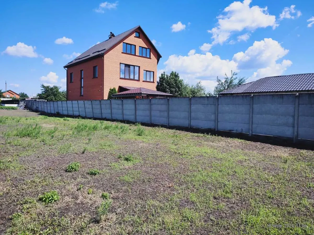 ділянка під житлову забудову Броварський, Погреби, Центральная