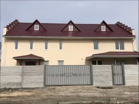 8-к будинок Київ, Деснянський, Карла Маркса 1 8-к будинок Київ, Деснянський, Карла Маркса 1