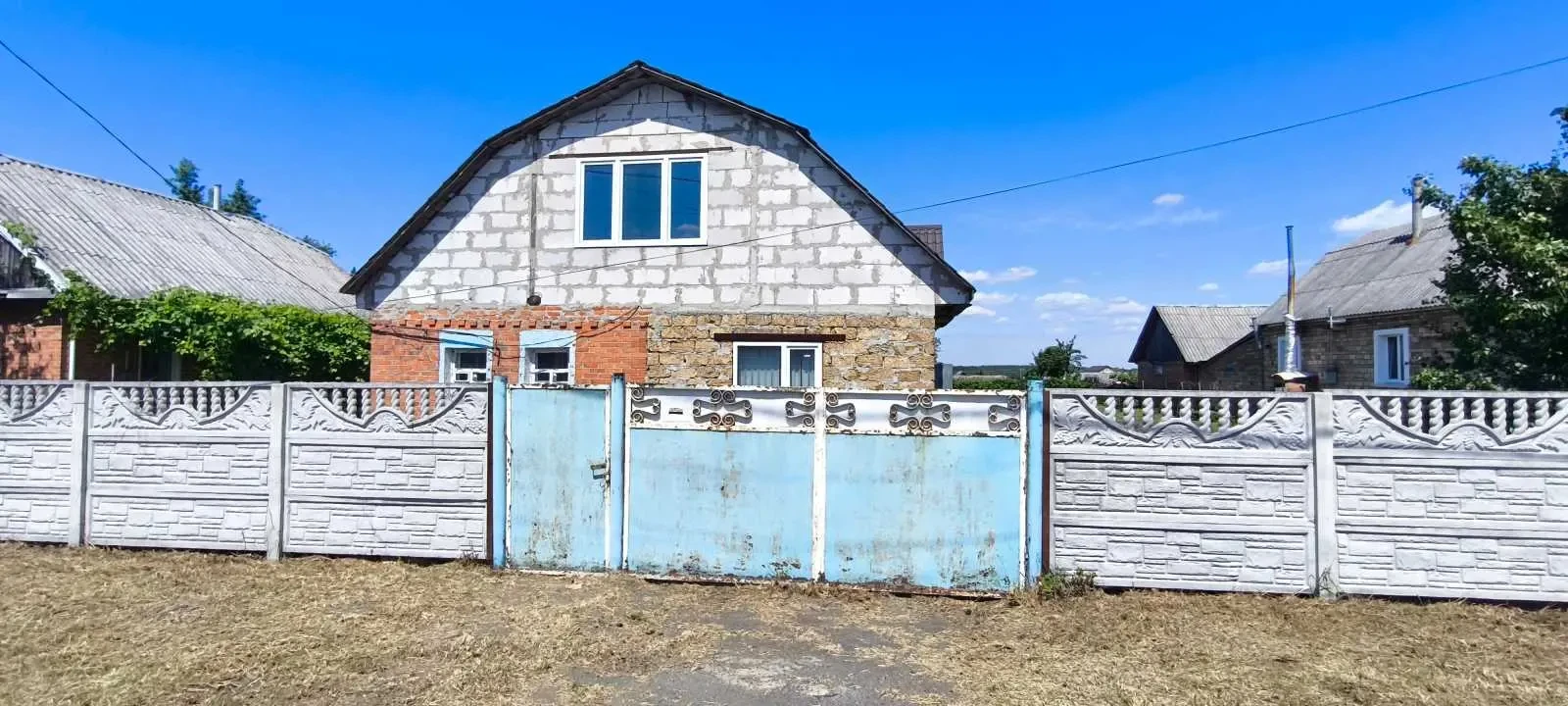 3-к будинок Вишгородський, Іванків, поліська 104