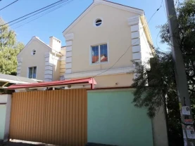 7-к будинок Дніпро, Шевченківський, 25-ї Січеславської бригади (Рибі..