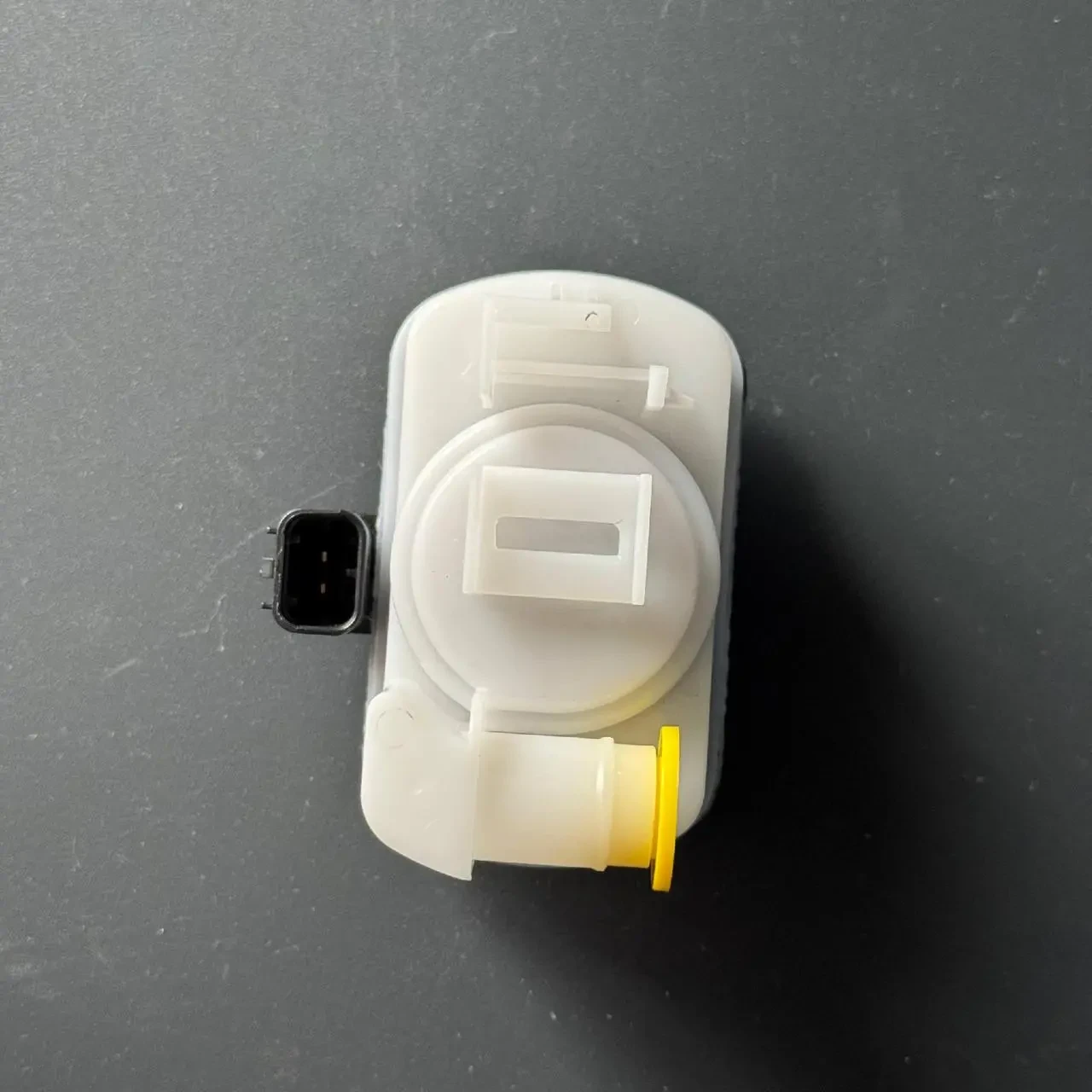 Клапан абсорбера паливного баку CHRYSLER 300 2007-2020 DODGE CHALLENGER 2020 DODGE CHARGER 2020< DAKOTA 2007-2010 DART 2013-2016