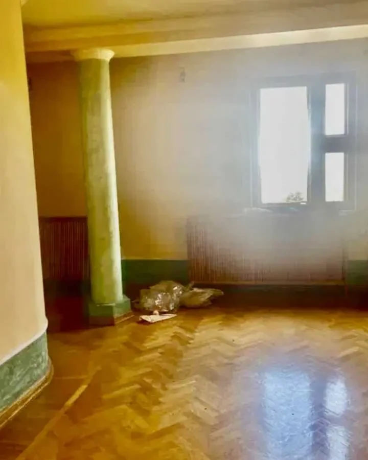 8-к будинок Бучанський, Стоянка, Ленина 1 13
