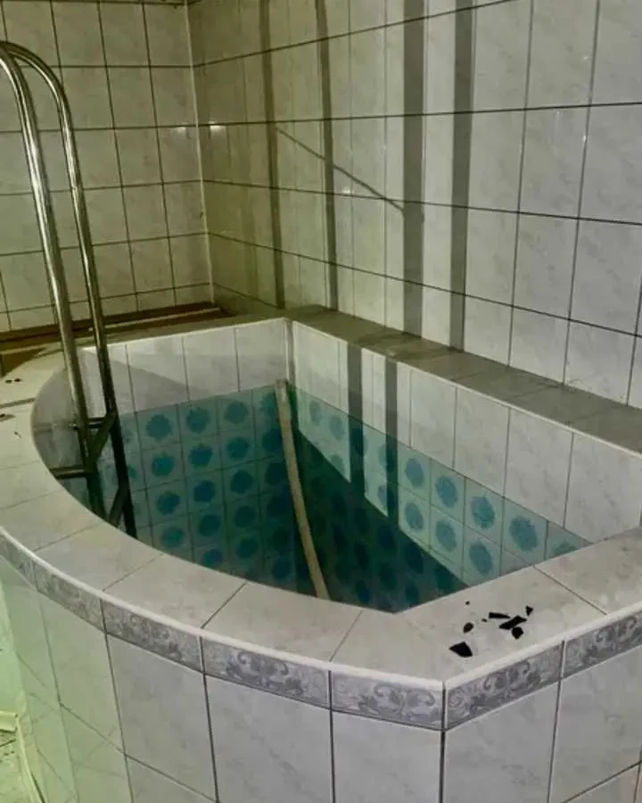 8-к будинок Бучанський, Стоянка, Ленина 1 20