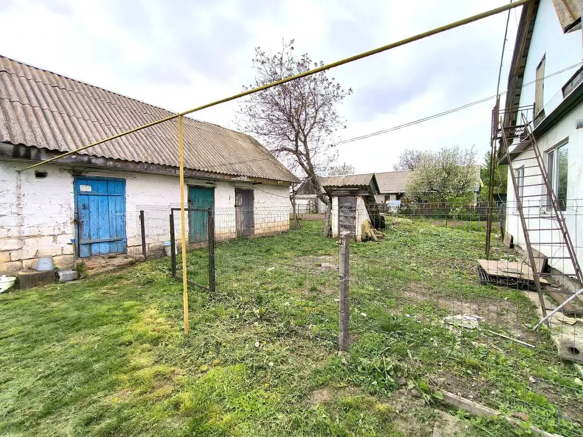 4-к будинок Бучанський, Липівка, Киевская 11