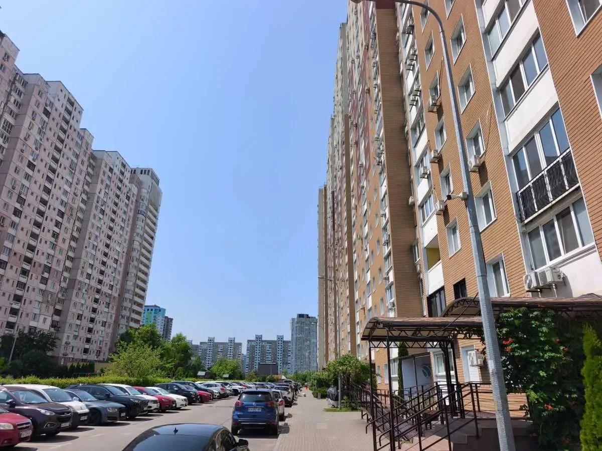 3-к квартира Київ, Дарницький, Здолбунівська 13 25