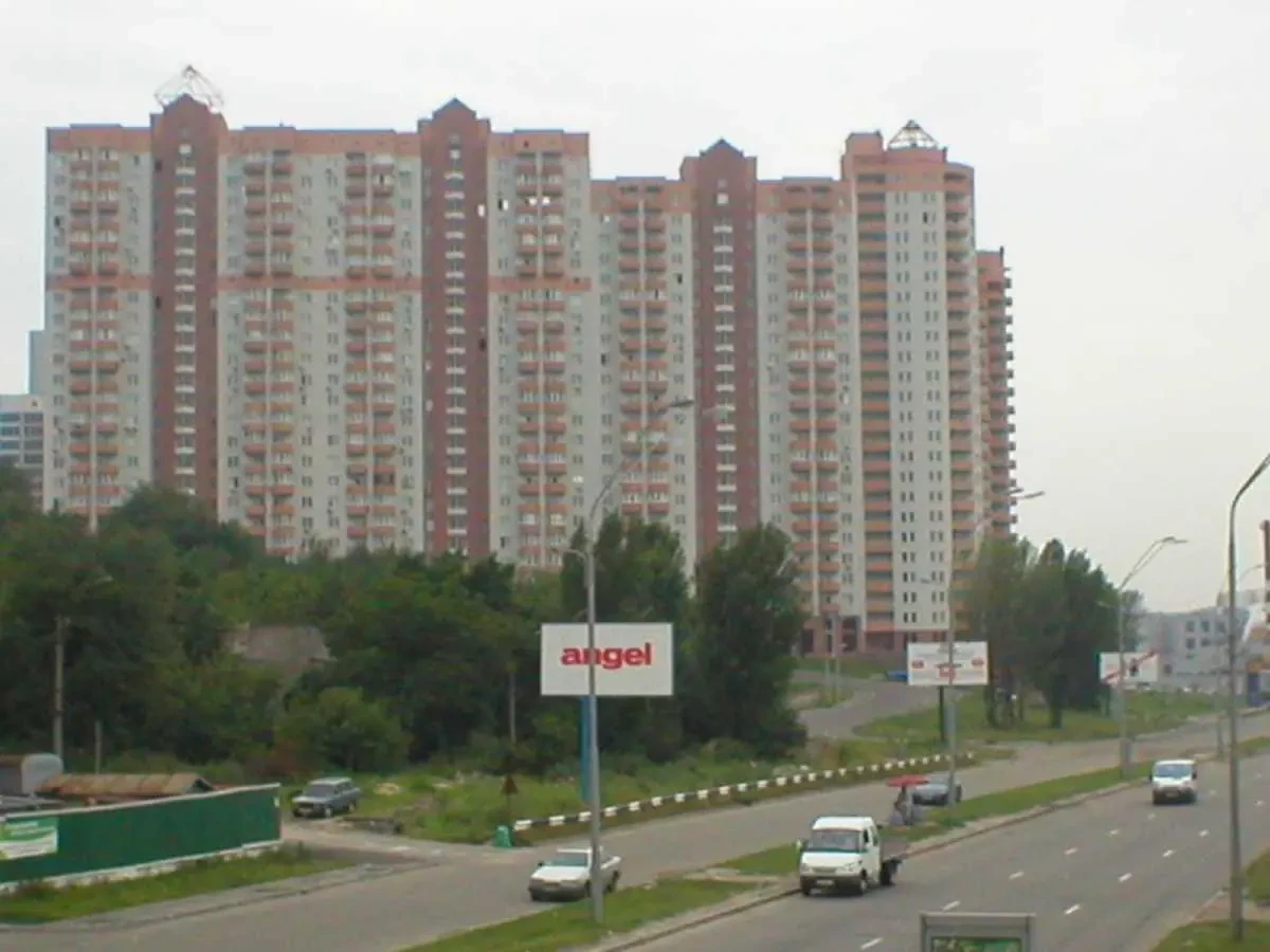 склади Київ, Голосіївський, Феодосійський 14 9
