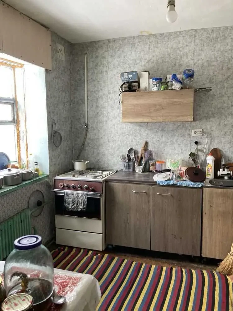 4-к будинок Солонянський, Василівка, Увлаховича 5