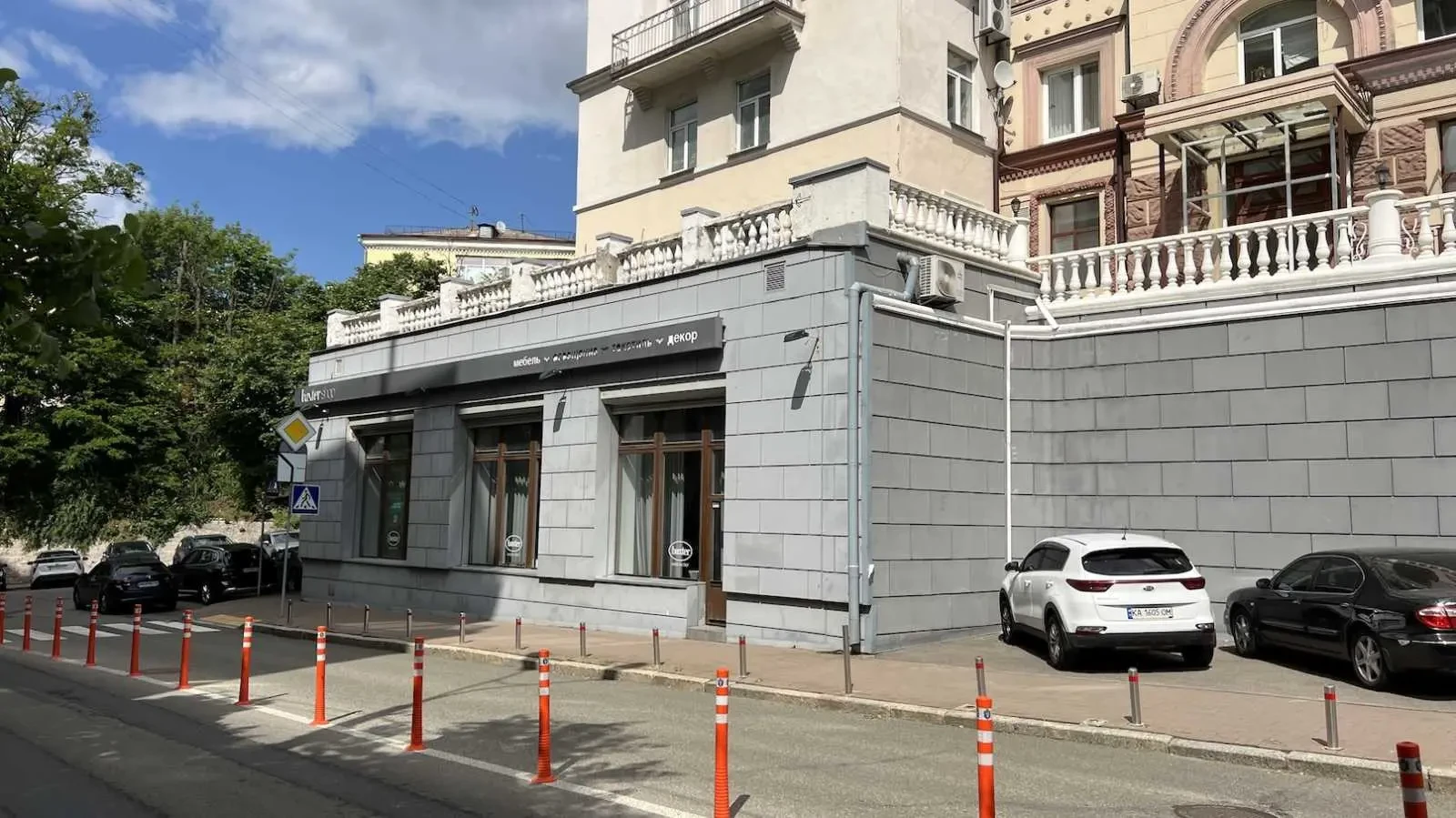 торгові площі Київ, Печерський, Круглоуніверситетська 11 7