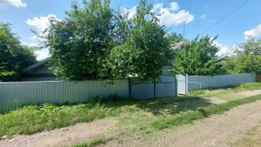 3-к будинок Кіцманський, Борівці, Шевченка 6