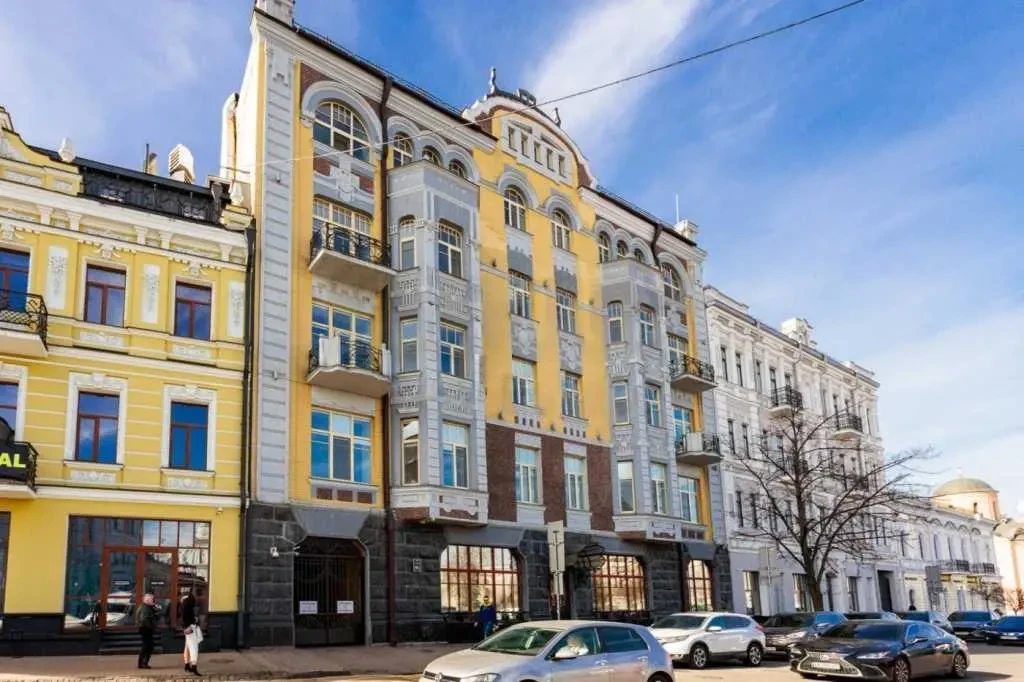 приміщення, будівлі Київ, Подільський, Контрактова 1