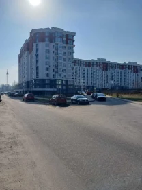 торгові площі Бучанський, Крюківщина, Єдностi 5