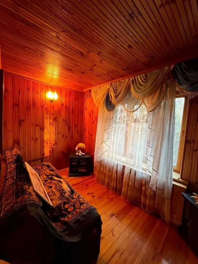 11-к дача Броварський, Дернівка, Лисенка 5 15