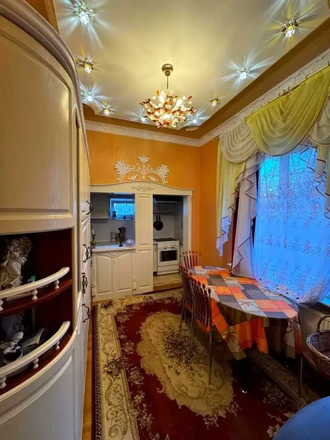 11-к дача Броварський, Дернівка, Лисенка 5 10