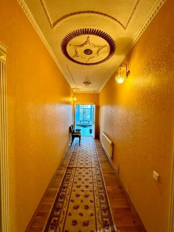 11-к дача Броварський, Дернівка, Лисенка 5 11