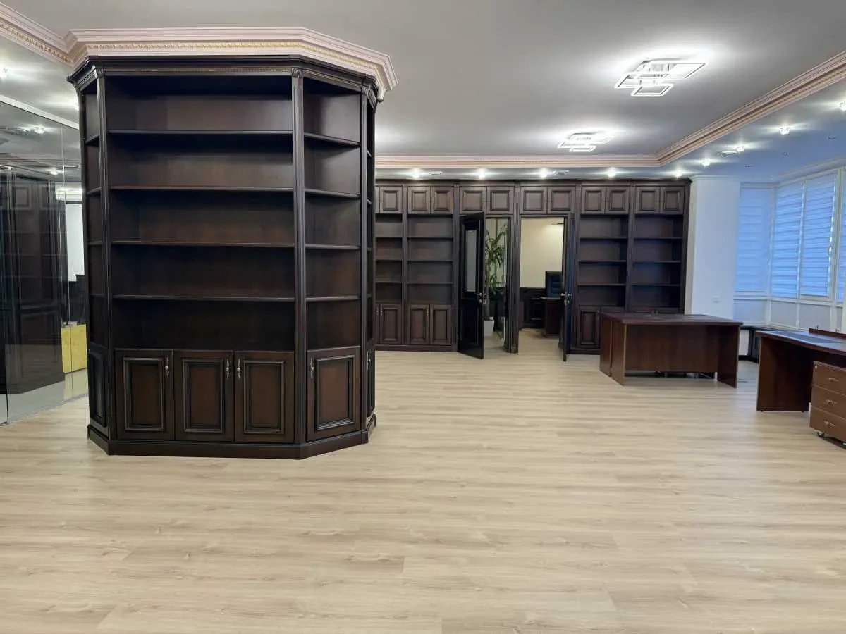 офісне приміщення Київ, Печерський, Інститутська 18А 10