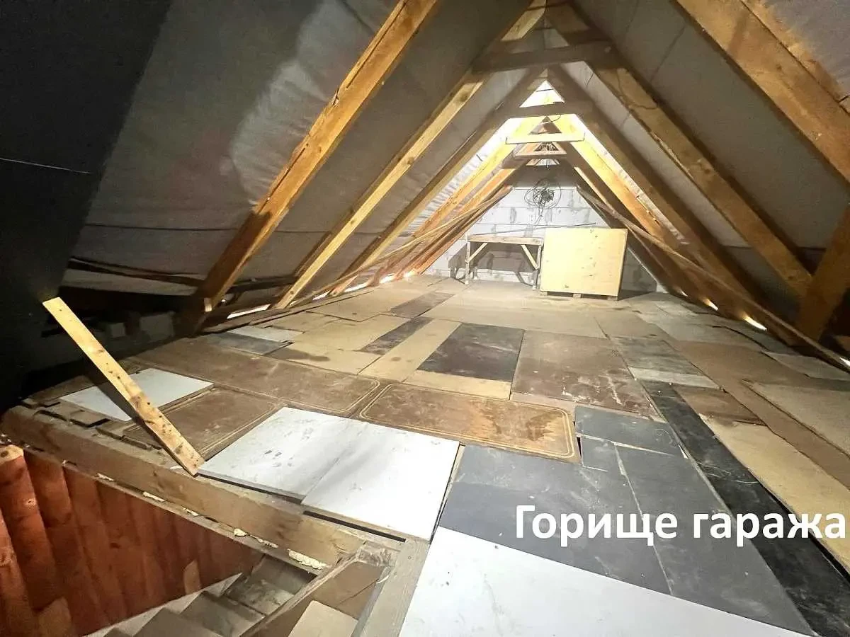 4-к будинок Бучанський, Макарів, Черешньових 24