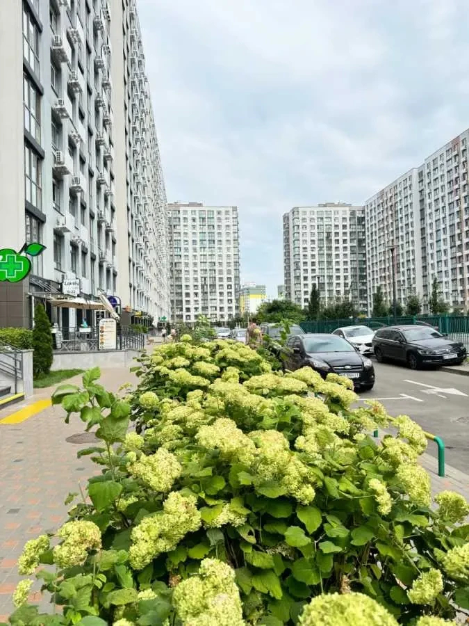 торгові площі Київ, Подільський, Тираспольська 58 9
