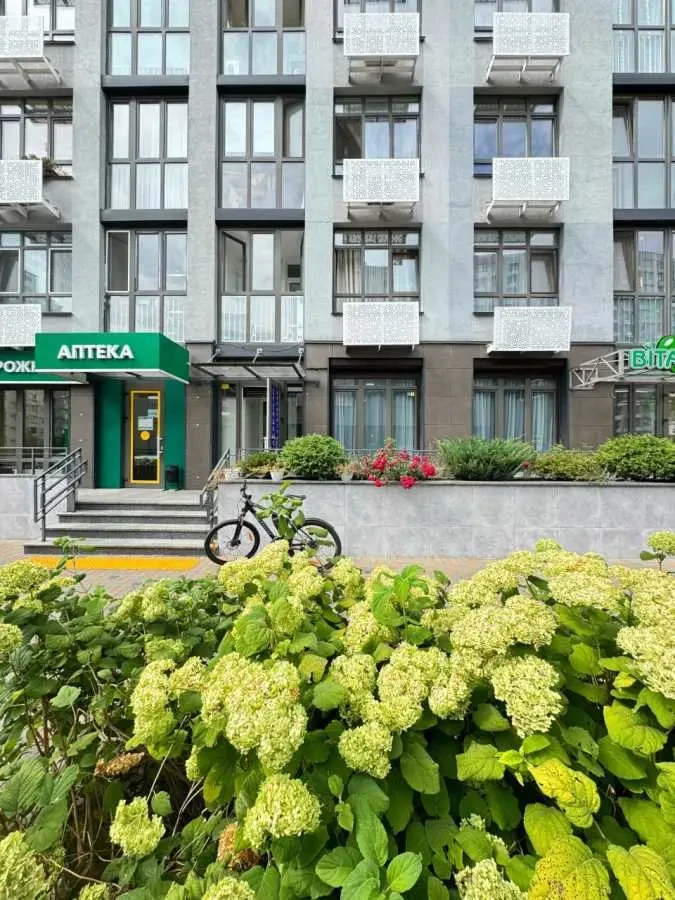 торгові площі Київ, Подільський, Тираспольська 58 6