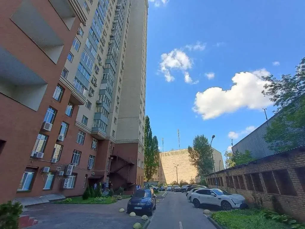 4-к квартира Київ, Дніпровський, Ованеса Туманяна 15а 3