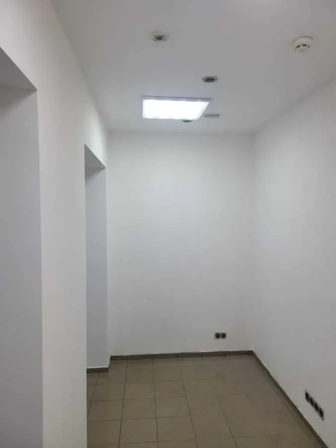 торгові площі Київ, Шевченківський, Тараса Шевченка 58 3