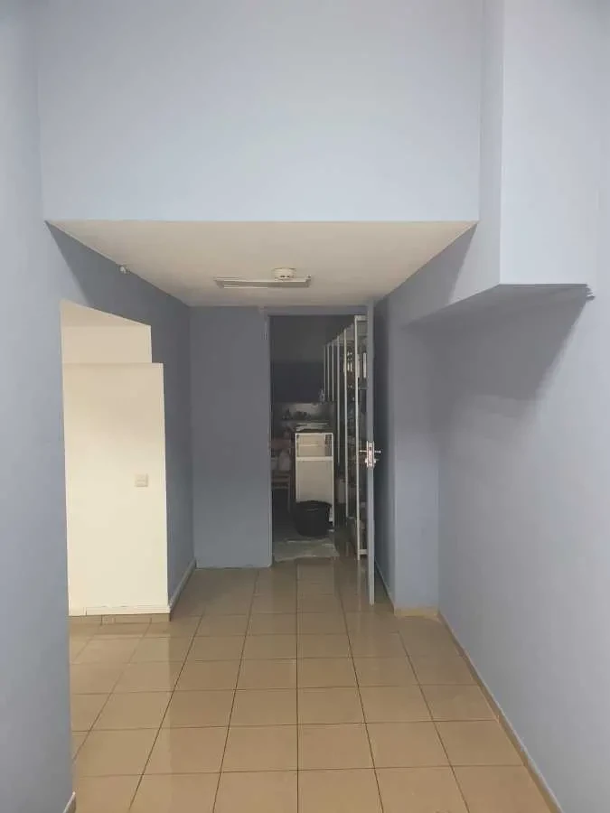 торгові площі Київ, Шевченківський, Тараса Шевченка 58 4