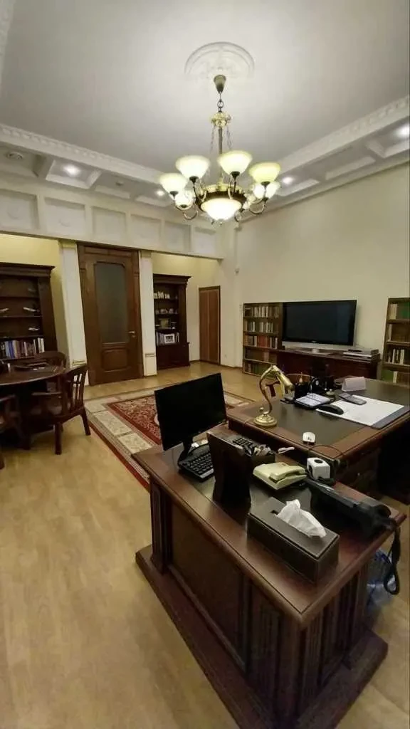 офісна будівля Київ, Солом`янський, Вацлава Гавела 16а 2