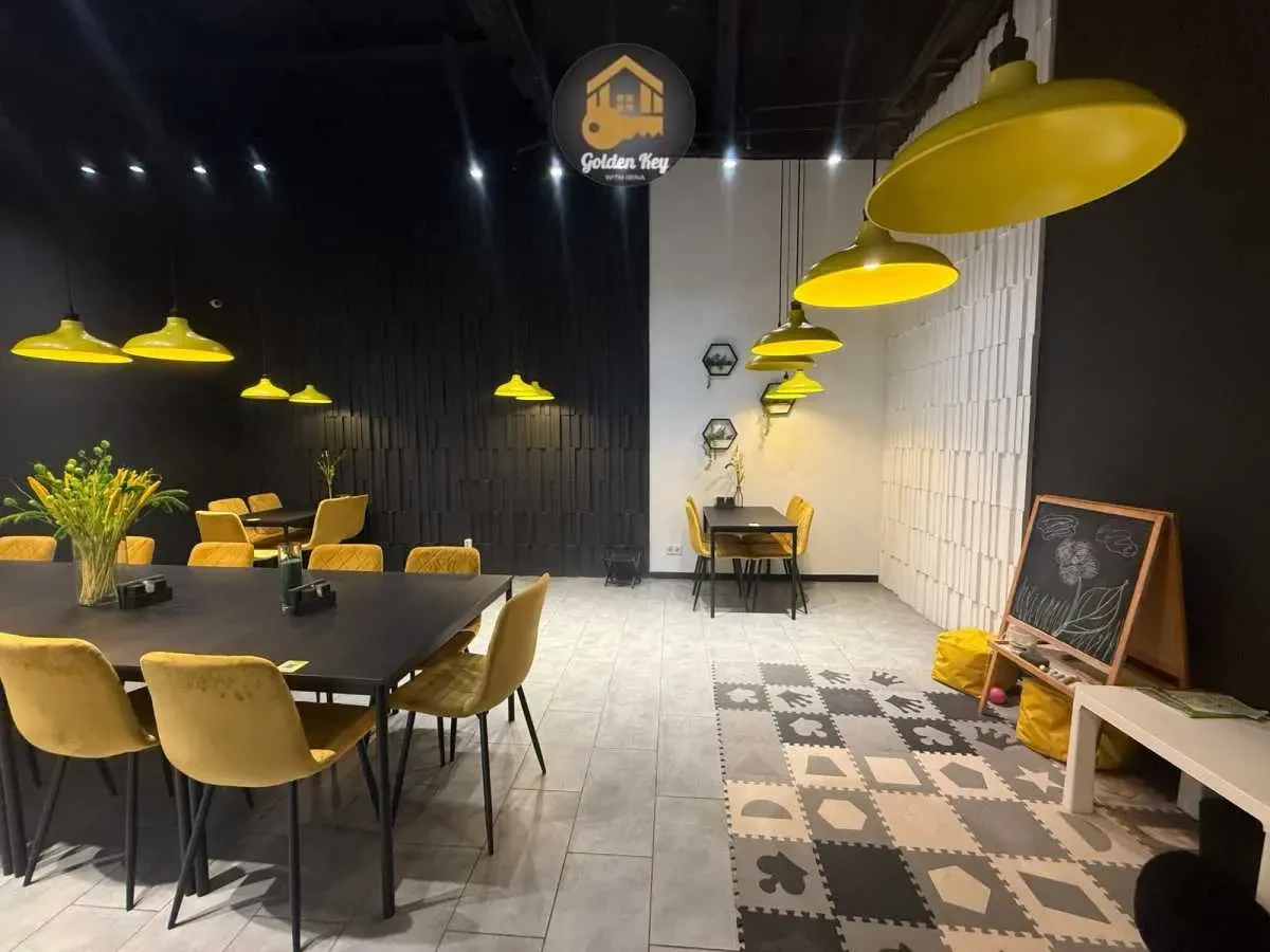 кафе, бар, ресторан Київ, Подільський, Контрактова 2/1 13