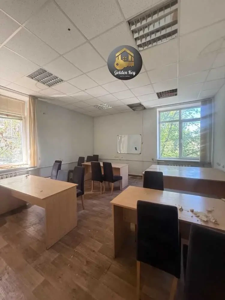 офісне приміщення Київ, Печерський, Євгена Коновальця 31 9
