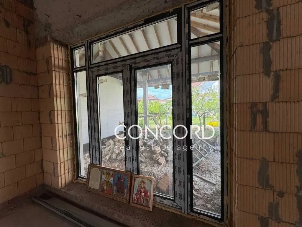 5-к будинок Київ, Оболонський, 6-а лінія 13 13