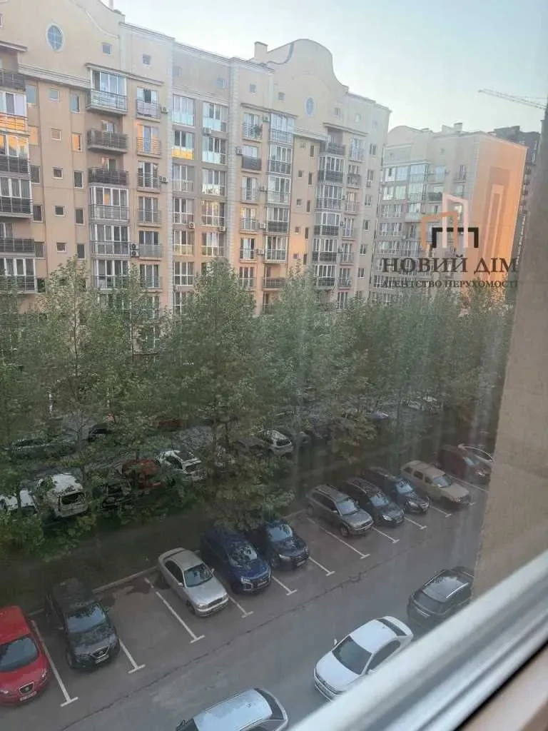 1-к квартира Київ, Голосіївський, Метрологічна 9В 14