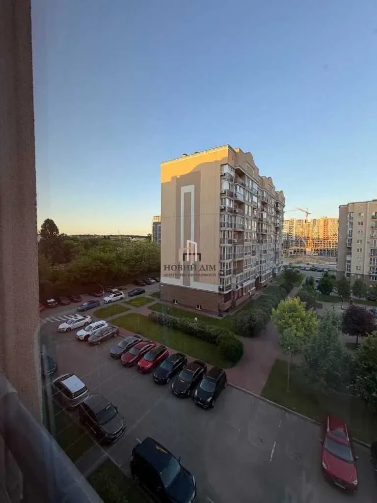 1-к квартира Київ, Голосіївський, Метрологічна 9В 22