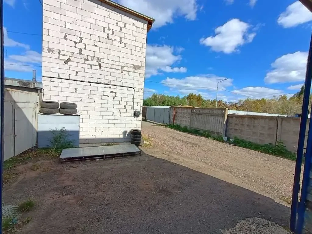 окремий гараж Київ, Деснянський, Пухівська 6