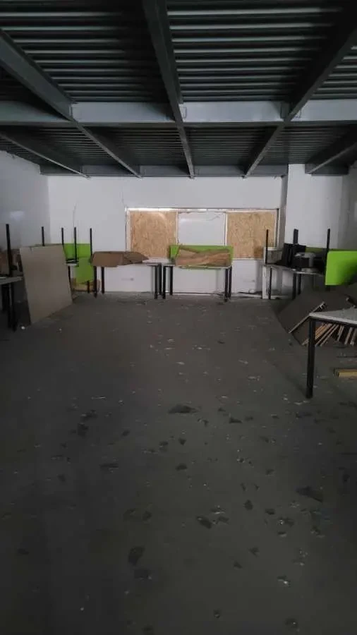 склади Бучанський, Святопетрівське, Київська 5