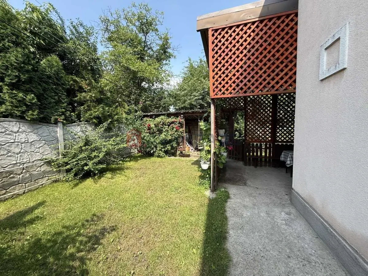 3-к будинок Київ, Дніпровський, 1 Садовий 19