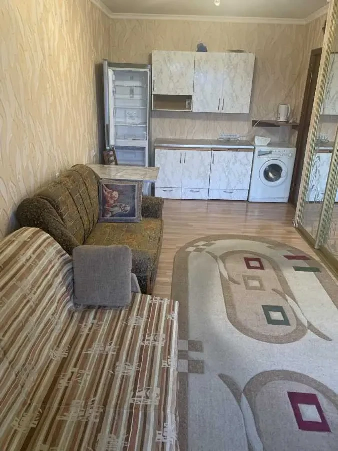 кімната Київ, Дніпровський, Миропільська 15А 2