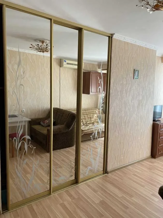 кімната Київ, Дніпровський, Миропільська 15А 3