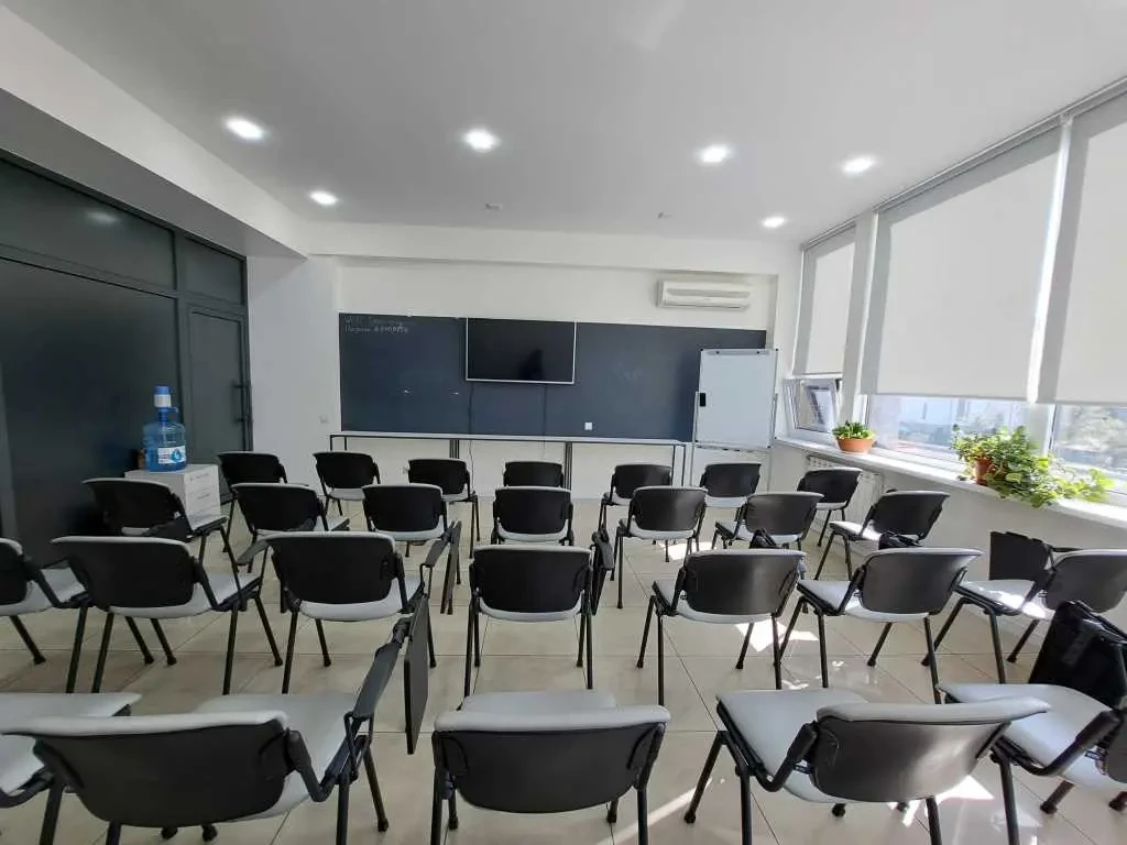офісне приміщення Київ, Дніпровський, Євгена Сверстюка 11б 9