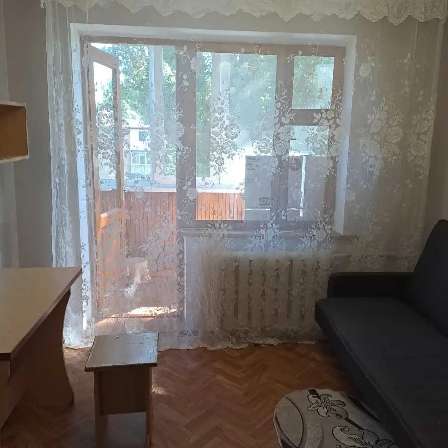 кімната Київ, Святошинський, Академіка Вернадського 71а 4