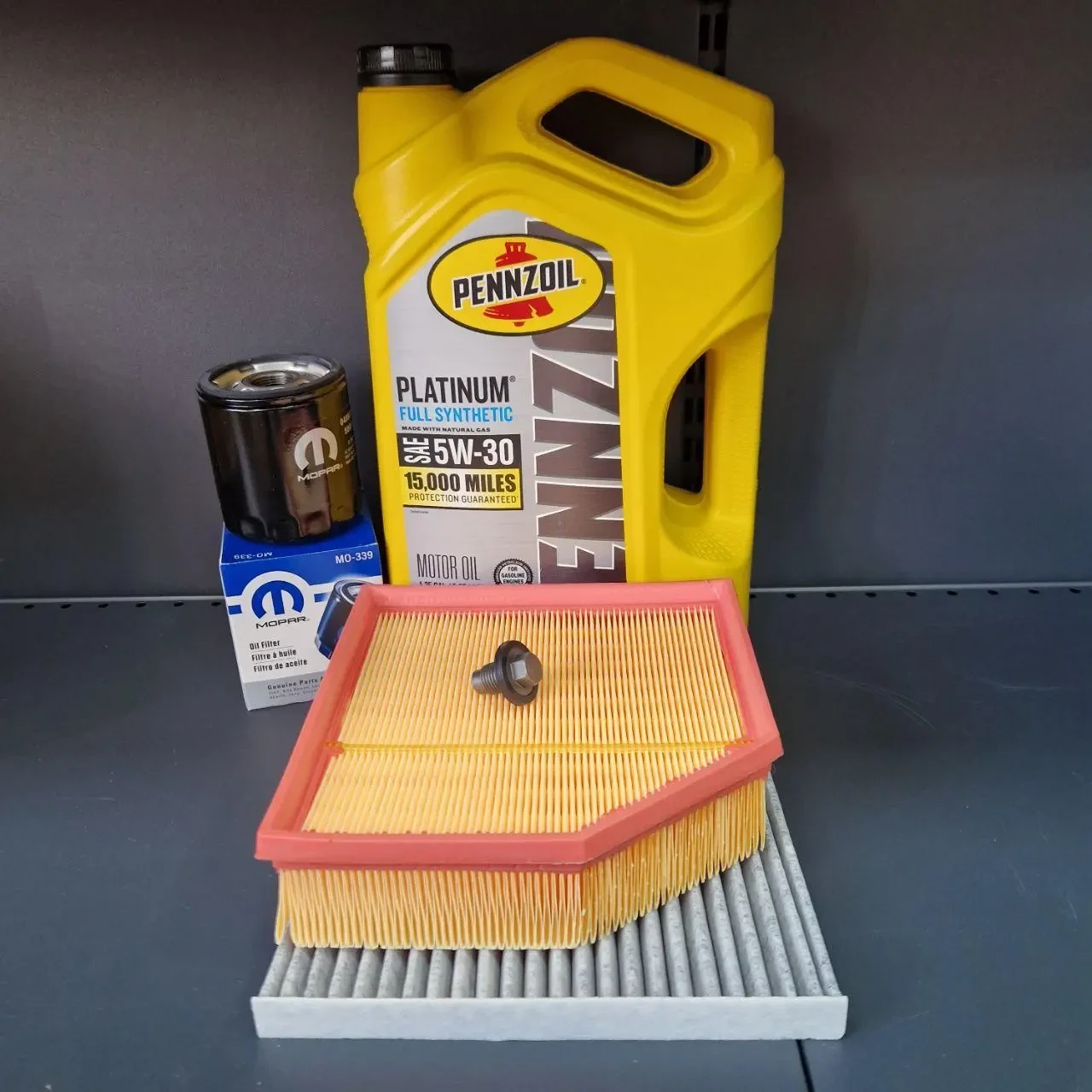 Комплект для ТО Pennzoil 5w30 DODGE DART 2.0/2.4 (Масло, фільтр масляний, фільтр повітряний, фільтр салону вугільний, зливна