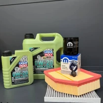 Комплект для ТО  Liqui Moly 0w20 DODGE DART 2.0/2.4 (Масло 4л+1л, фільтр масляний, фільтр повітряний, фільтр салону вугільний,