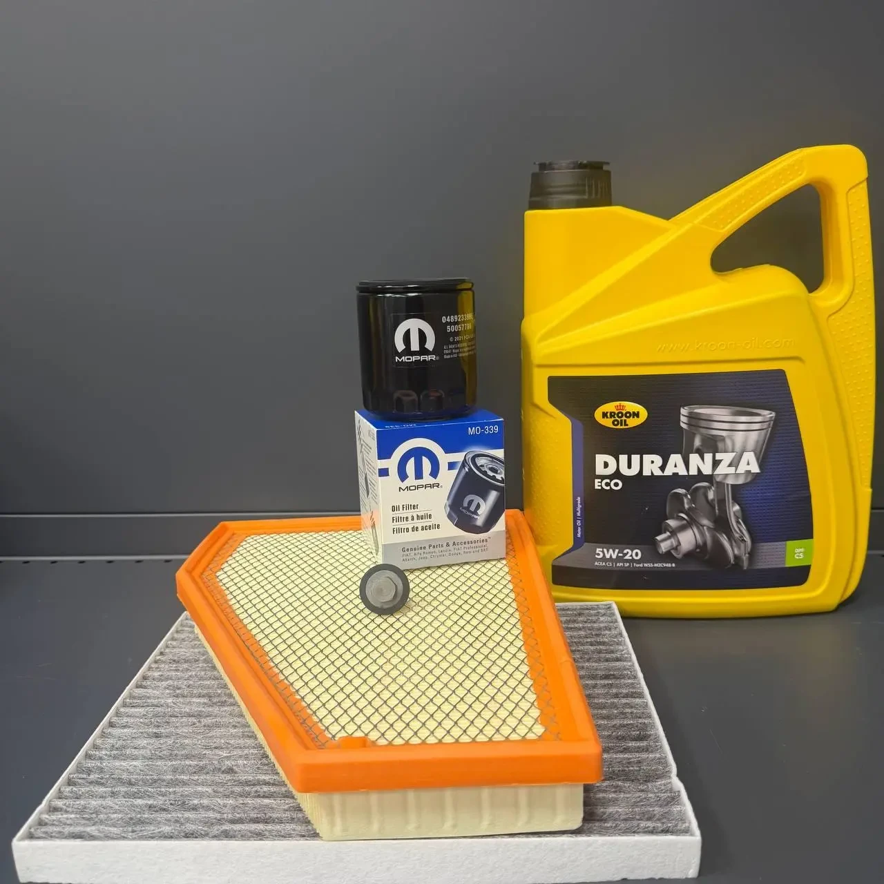 Комплект для ТО Jeep Grand Cherokee WL 2.0  KROON OIL 5w20 (Масло, фільтр масляний, фільтр повітряний, фільтр салону вугільний,