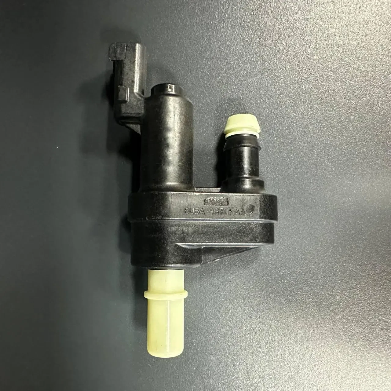 Клапан паливної системи Ford Fusion mk5 17-20 BU5A9G712AA
