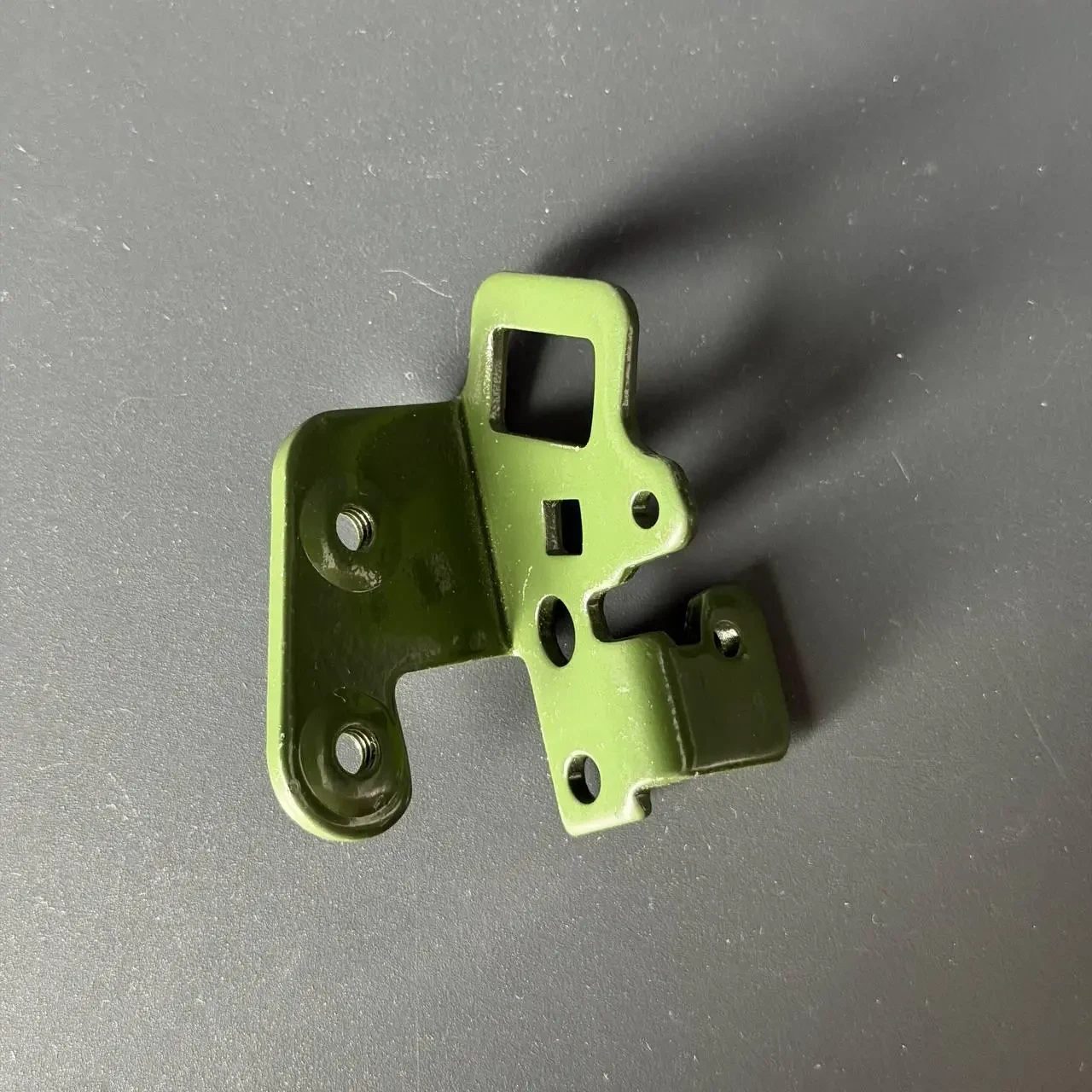 Замок для багажника Nissan Tiida 2005-2010 Sylphy 2006-2019 84621ED400