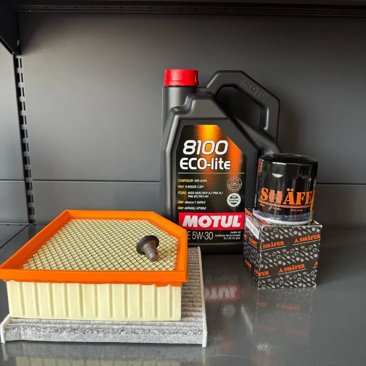 Комплект для ТО MOTUL Eco-Lite 5w30 DODGE DART 2.0/2.4 (Масло, фільтр масляний, фільтр повітряний, фільтр салону вугільний, зливна