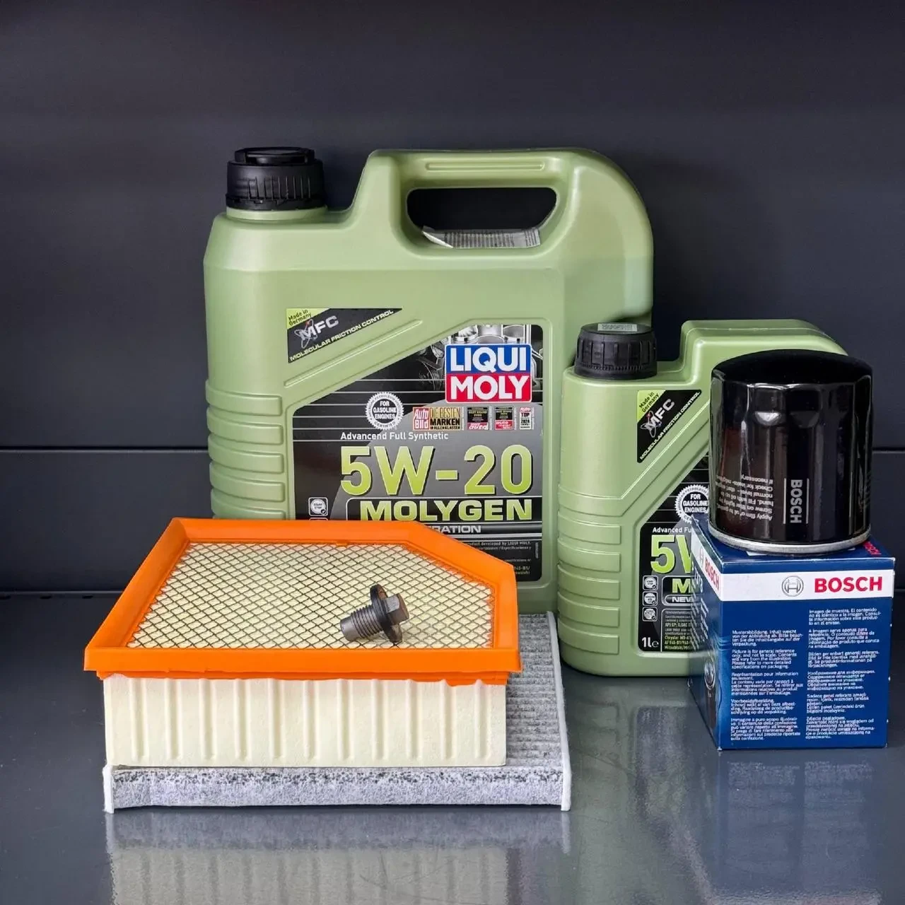 Комплект для ТО  Liqui Moly 5w20 DODGE DART 2.0/2.4 (Масло 4л+1л, фільтр масляний, фільтр повітряний, фільтр салону вугільний,