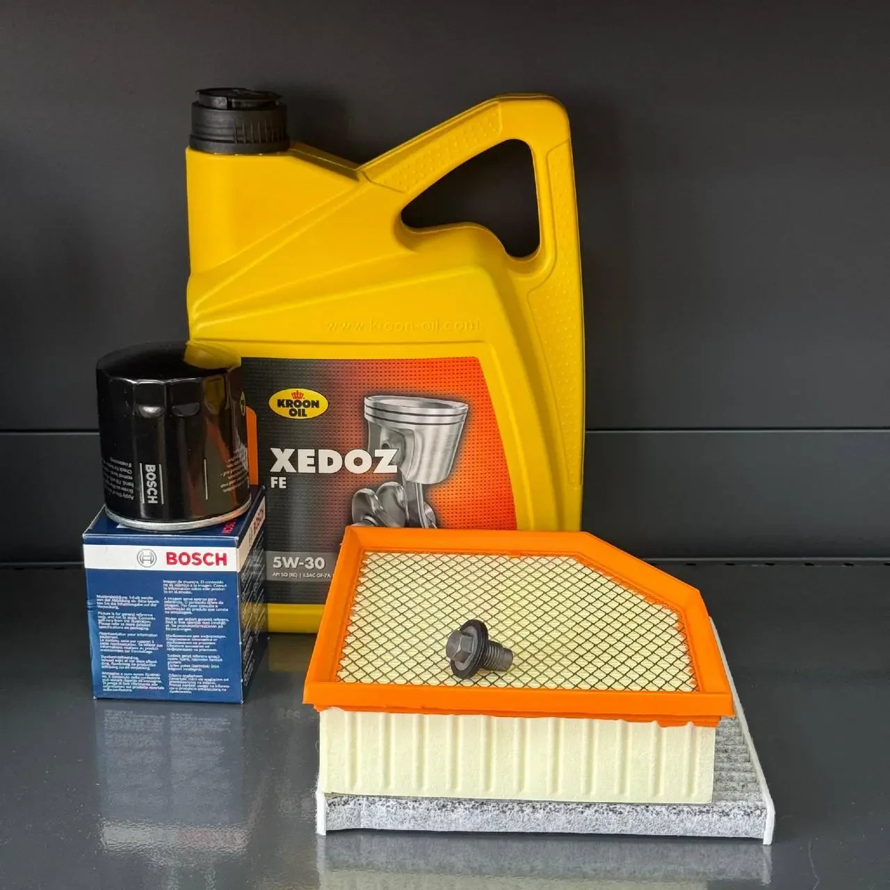 Комплект для ТО  KROON OIL 5w30 DODGE DART 2.0/2.4 (Масло, фільтр масляний, фільтр повітряний, фільтр салону вугільний, зливна