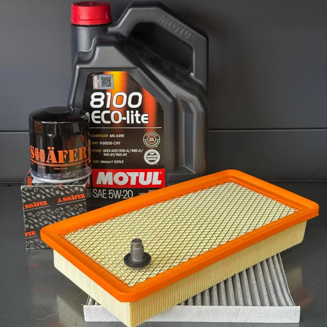 Комплект для ТО Motul 5w20 CHRYSLER 200 2.4 (Масло, фільтр масляний, фільтр повітряний, фільтр салону вугільний, зливна кришка)