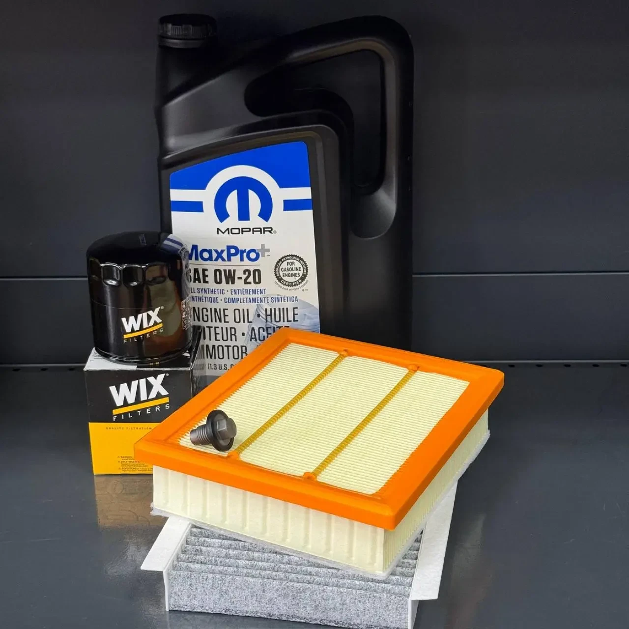 Комплект для ТО Mopar  0w20 Jeep Compass / Jeep Renegade / Fiat 500X / Dodge ProMaster / Alfa Romeo Tonale (Масло, фільтр